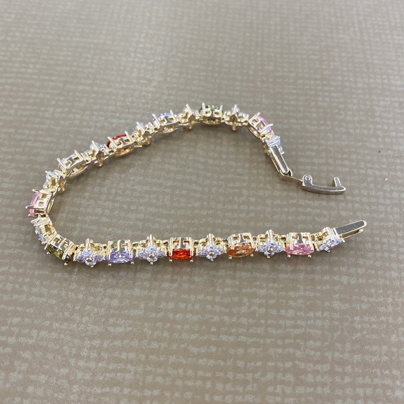 Crystal Bracelet - Picture 4 of 4